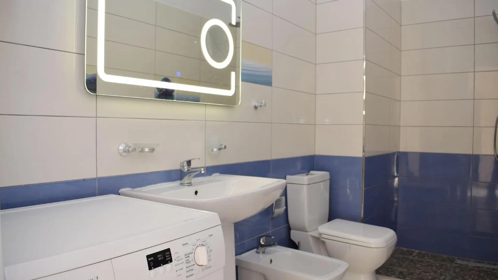 דורס Brisa Del Mar Beachfront Apartments
