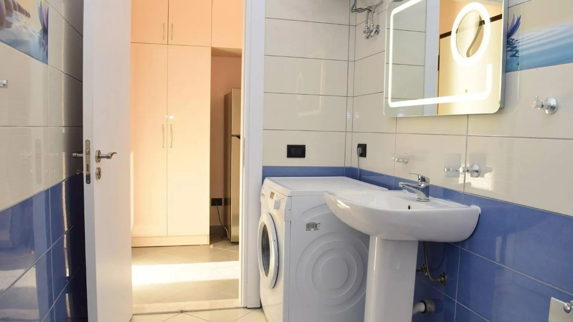 דורס Brisa Del Mar Beachfront Apartments 0*,  אלבניה