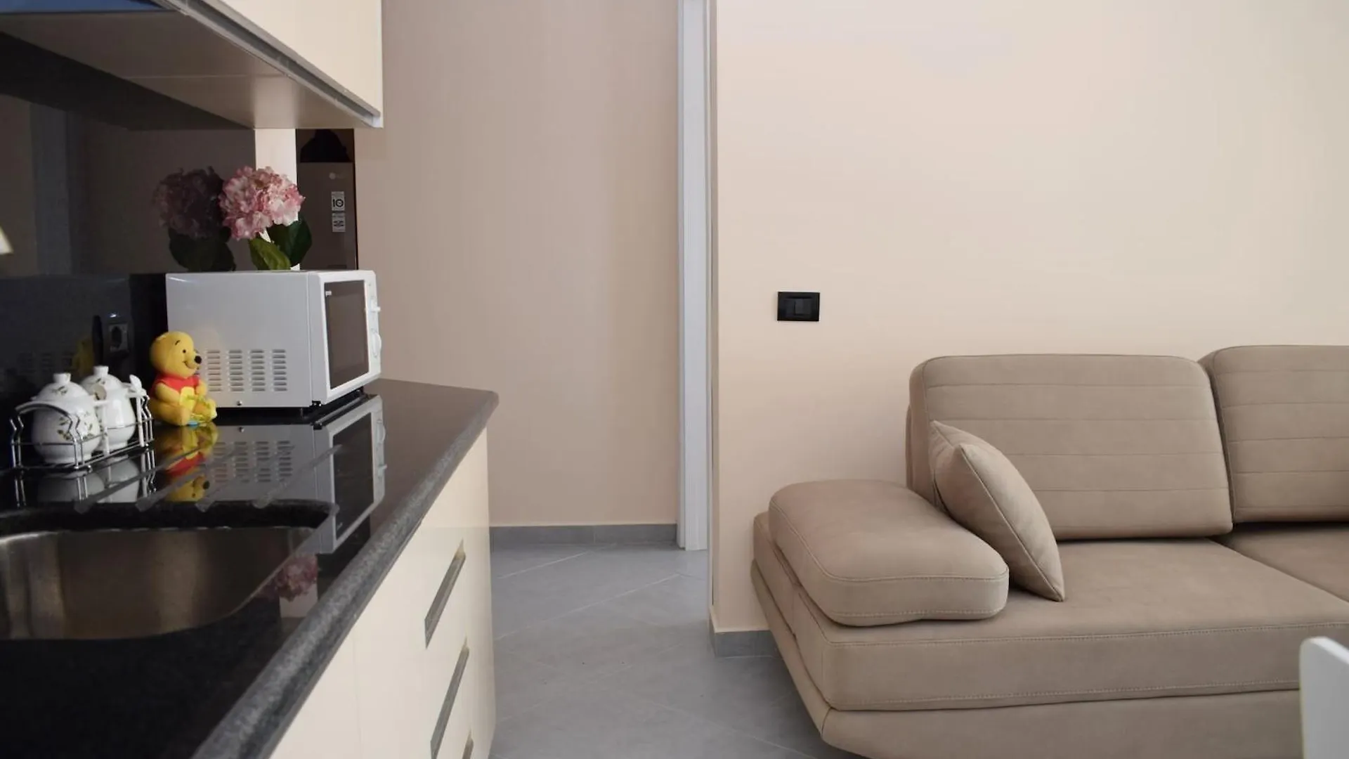דורס Brisa Del Mar Beachfront Apartments
