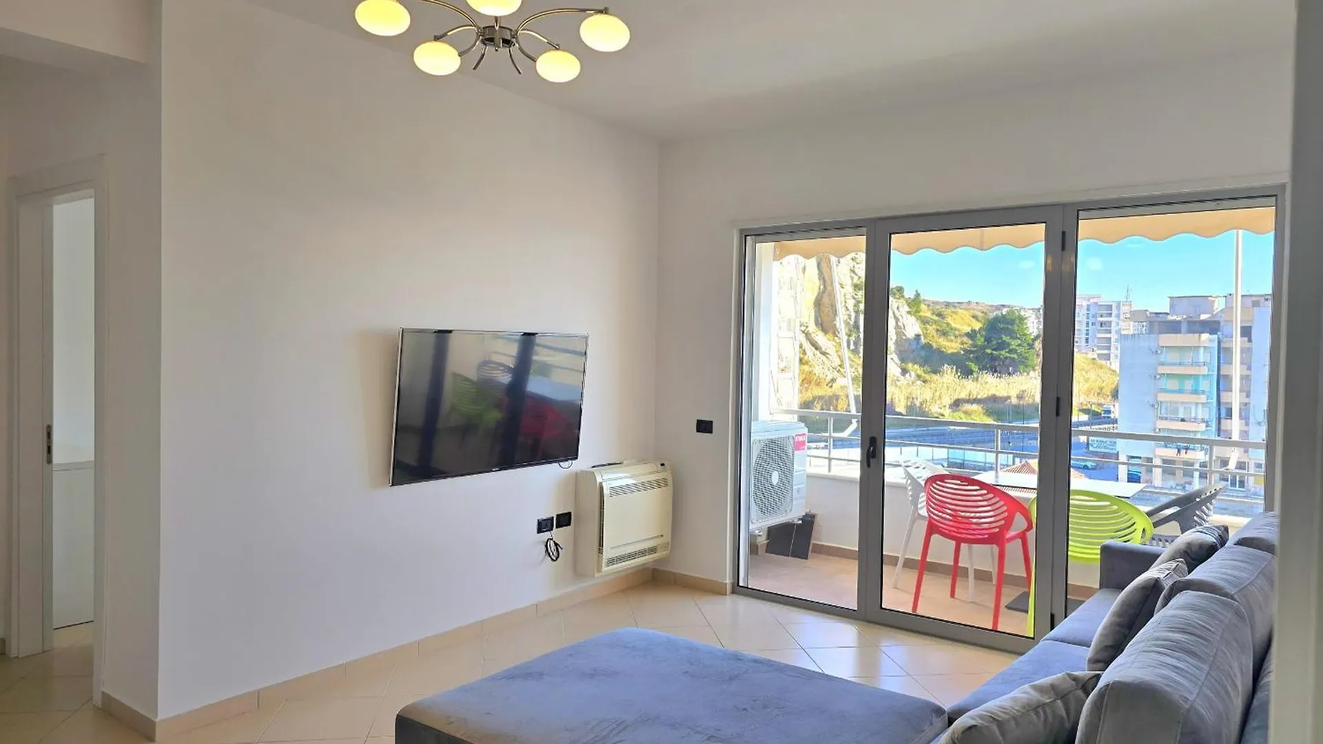 Brisa Del Mar Beachfront Apartments دراس
