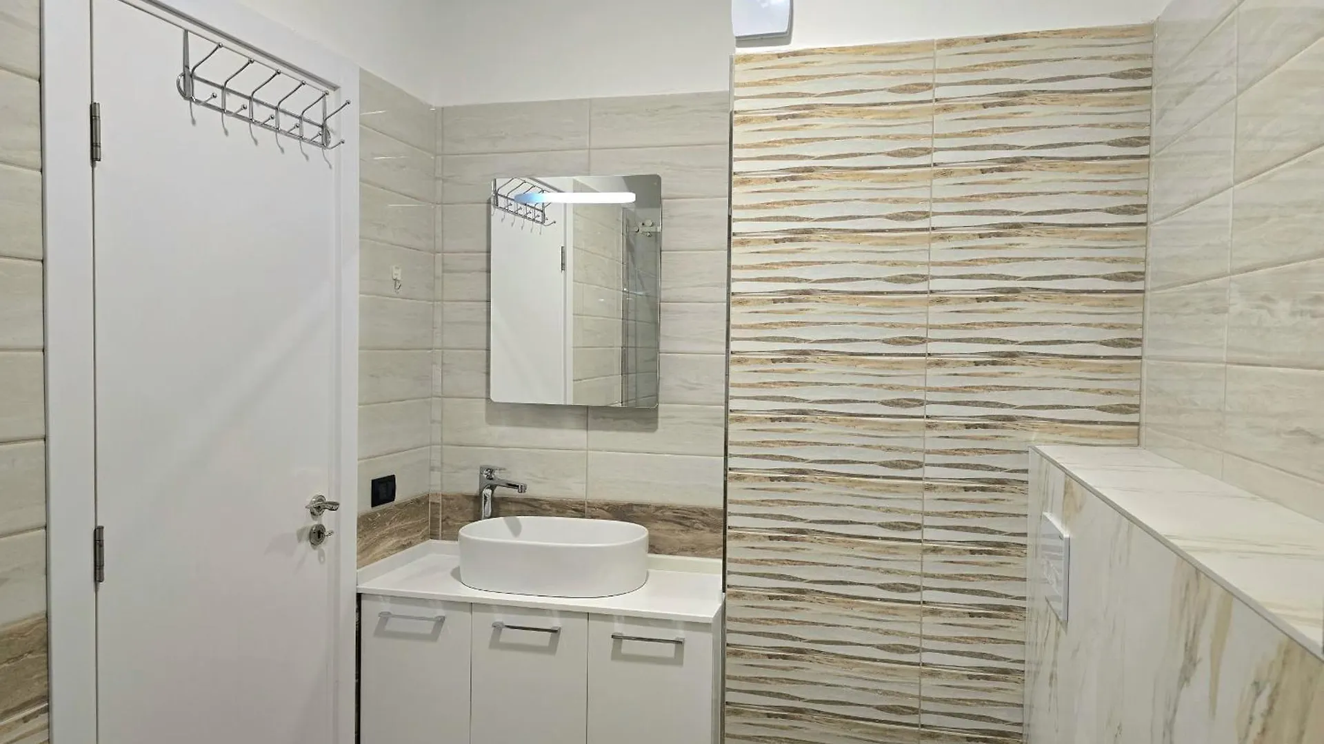 דורס Brisa Del Mar Beachfront Apartments אלבניה